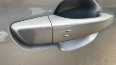 Vauxhall Grandland 1.2 Turbo Elite 5dr Auto Petrol Hatchback